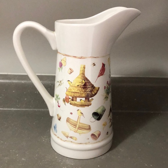 MARJOLEIN BASTIN NATURES SKETCHBOOK LARGE PITCHER 48 OZ, WITH WILDFLOWERS &BIRDS - Picture 1 of 8